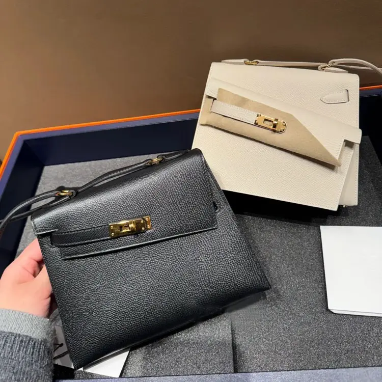 Black and White Epsom Leather Kelly en Desordre Replicas Side-by-Side