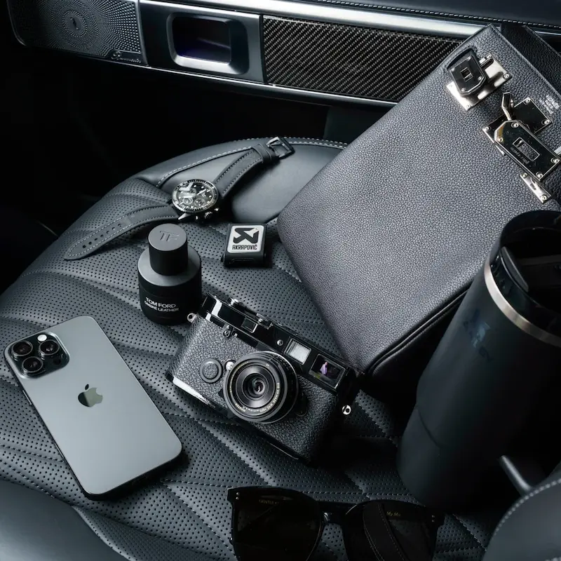 Replica Hermes HAC à Dos open to showcase spacious interior and storage capacity