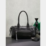 MIU MIU Glossy leather handbag 5BA332