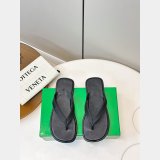 BOTTEGA VENETA Sampieri Thong logo-embossed leather-trimmed rubber sandals