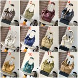 Designer 1:1 Mirror  Small loewe Spueeze Clutch Bag