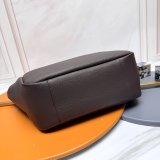 TOP Yves Saint Laurent Le 5 A 7 Bea IN grained leather