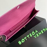 Women's Andiamo Clutch in Ostrich Vein