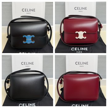 TEEN TRIOMPHE BAG IN SHINY CALFSKIN WITH ENAMEL CLOSURE