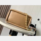 Designer 1:1 Mirror  Small loewe Spueeze Clutch Bag