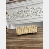 Extra Pocket L19 East West Wicker