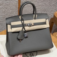 Best replica Hermes Etain Replica Handbag Store 25 with pristine silver hardware on the front clasp