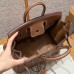 High-quality grained leather texture of the best replica Hermes Gold Replica Handbag Store 25 bag.
