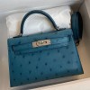 Hermes Kelly Mini II Bag 19cm in Colvert Ostrich Leather