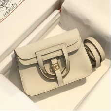Replica Hermes Halzan 25 Bag Craie Replica Hermes Halzan 25 Bag