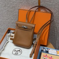 Replica Hermes Kelly Jump Backpack in Gold Swift - Top high quality replica