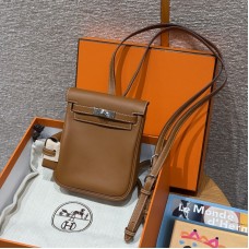 Replica Hermes Kelly Jump Backpack in Gold Swift - Top high quality replica