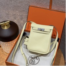 Replica Hermes Kelly Jump Backpack in Jaune Milton Swift - Top high quality replica
