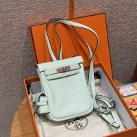 Replica Hermes Kelly Jump Backpack in Vert Peppermint Swift - Top high quality replica