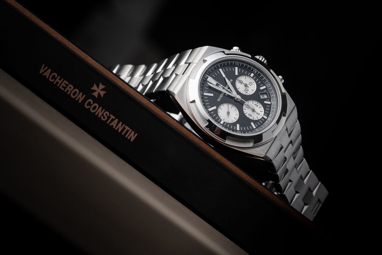 Watch of the Week: Vacheron Constantin Overseas Chronograph With New Panda Dial