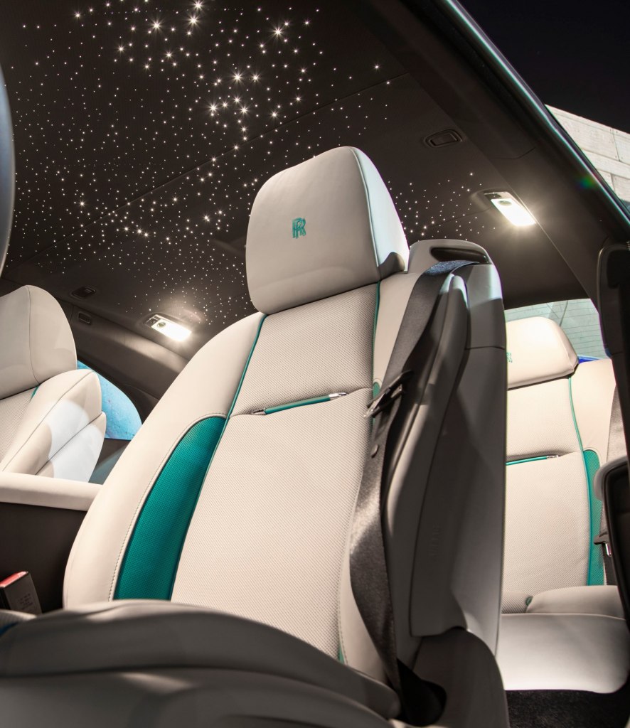 2020 Black Badge Interior