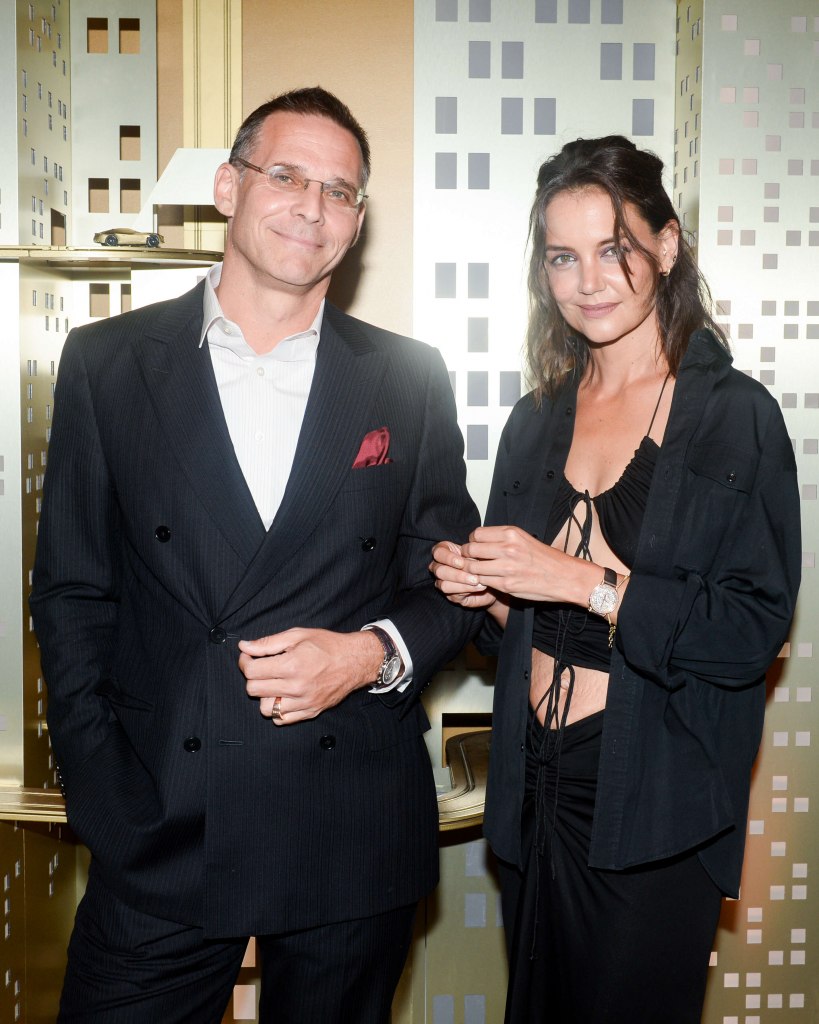 Alexander Schmiedt, Katie Holmes